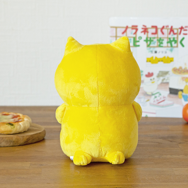ノラネコぐんだん ぬいぐるみ はんせい M | 絵本ナビ ｜ グッズ