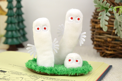 おすわり姿が愛らしいお手玉シリーズ <ニョロニョロ>