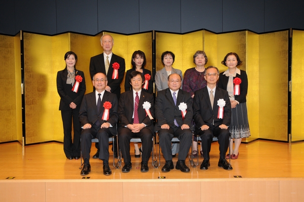 �ynews�z�u��5�񌒍N�������̂΂����I�A���[�h�v��q�̌��N���i�ւ̎��g�݂�\���I